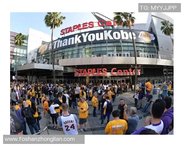 快船新球馆设计曝光2025年正式迁出斯台普斯中心迎新篇章